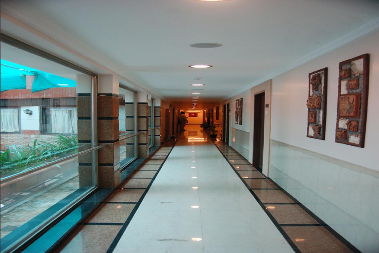 מומביי Haredia Hotel מראה חיצוני תמונה