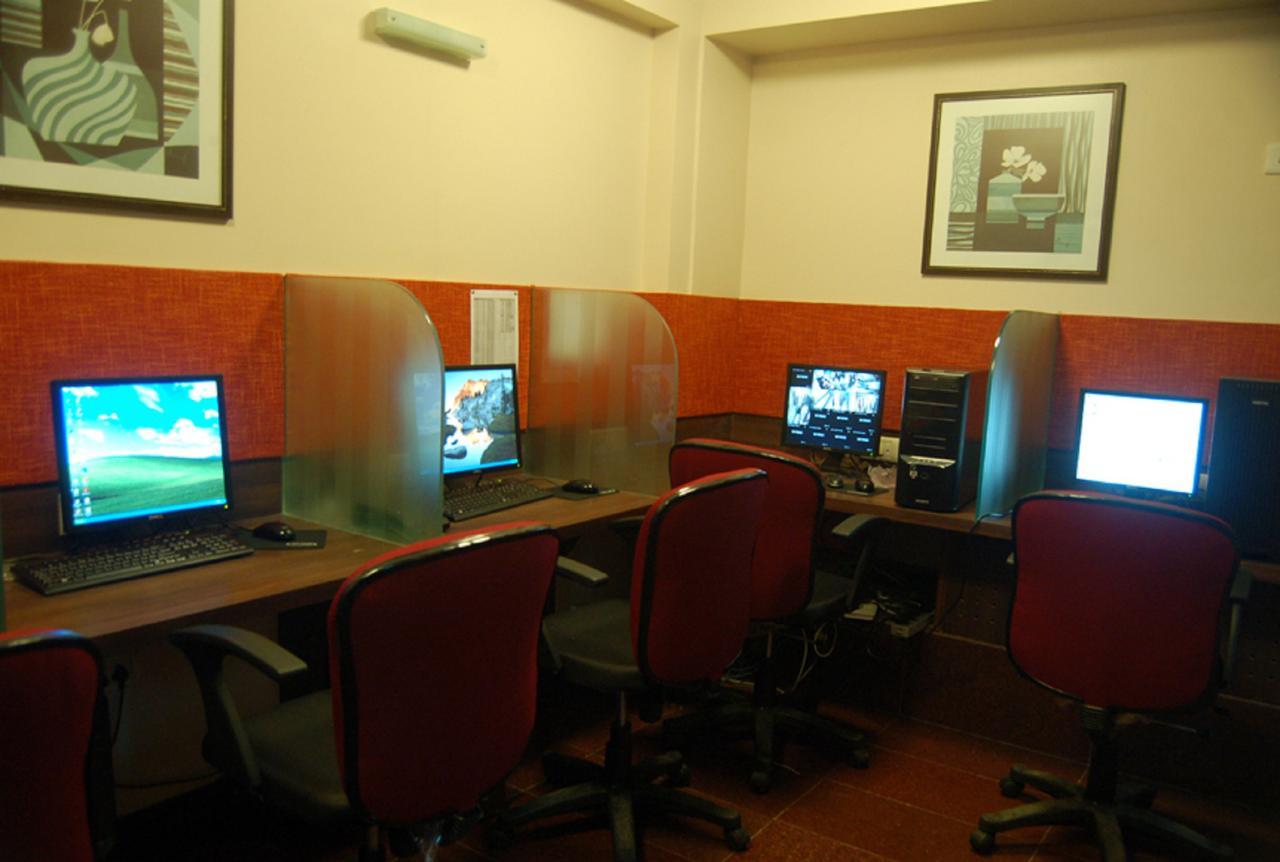 מומביי Haredia Hotel מראה חיצוני תמונה